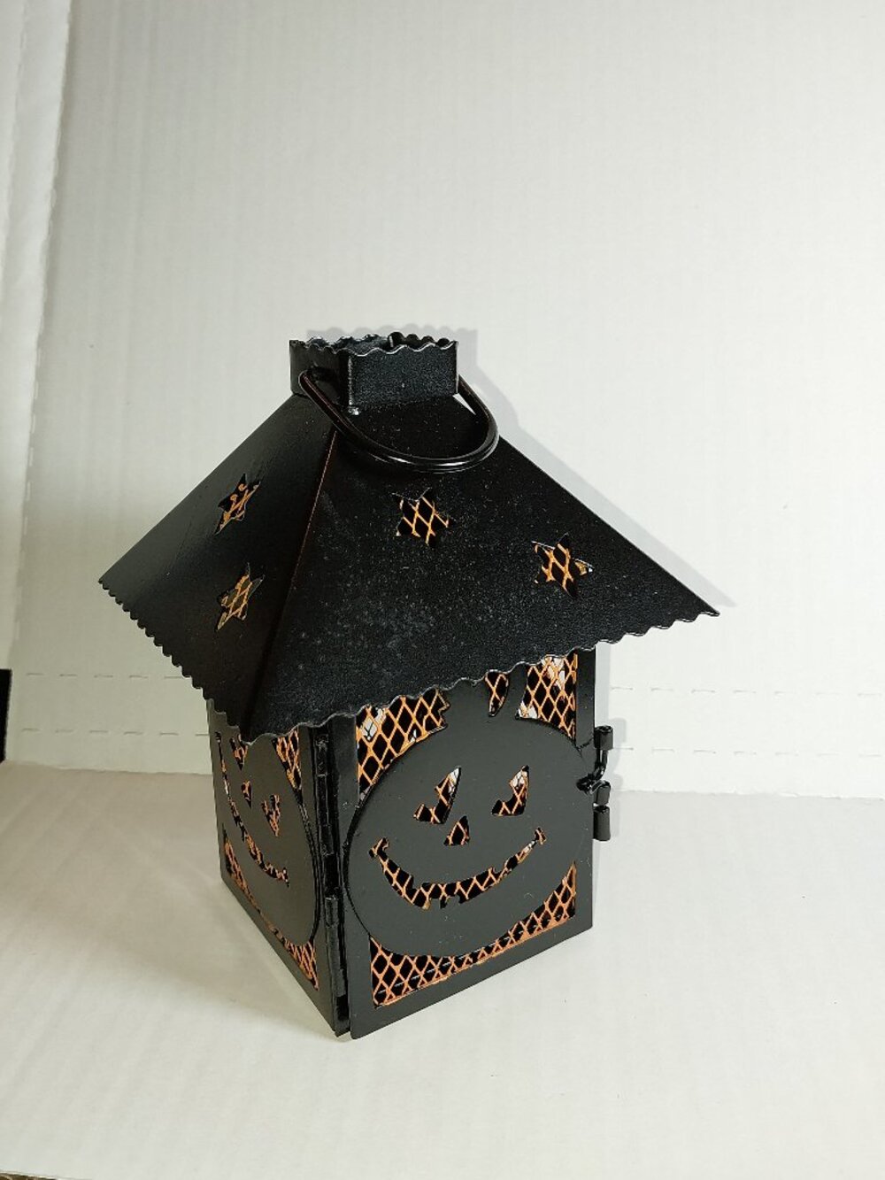 VINTAGE HALLOWEEN CANDLE LANTERN PUMPKIN